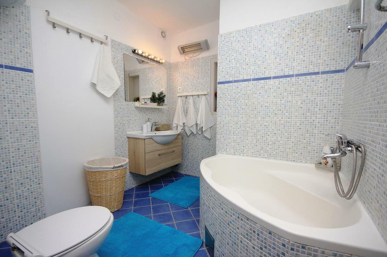 Apartment Mikula Makarska Exterior foto